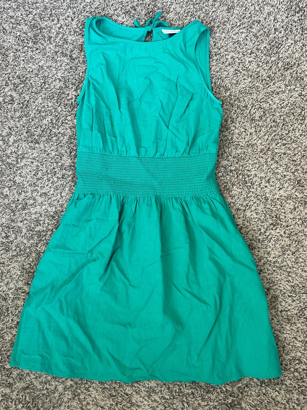 Sleeveless green Waist-Defined Women’s Dress